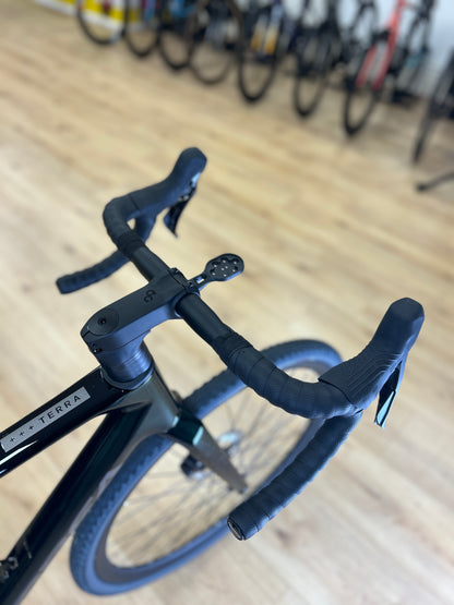 0km Showroom Model Orbea Terra Gravel Fiets