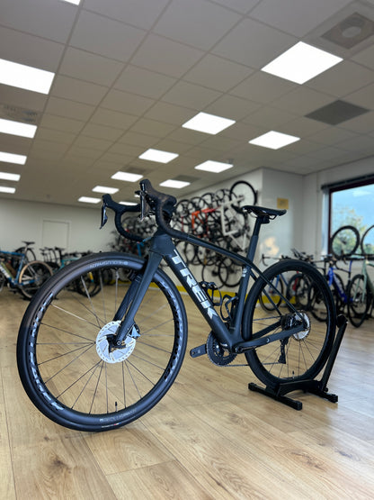 Trek Domane SL7 Di2 Carbon Racefiets