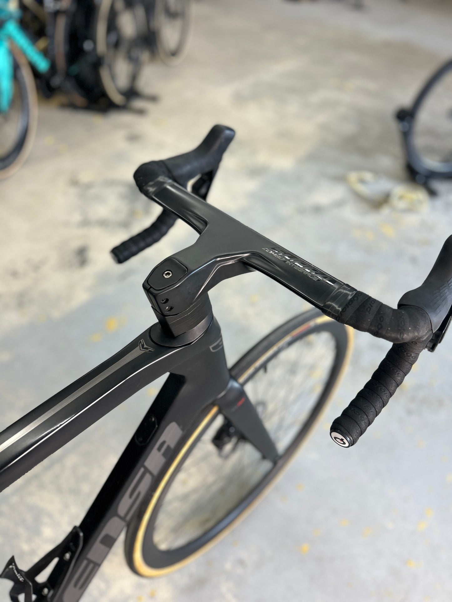Sensa Giulia Evo Di2 Carbon Racefiets