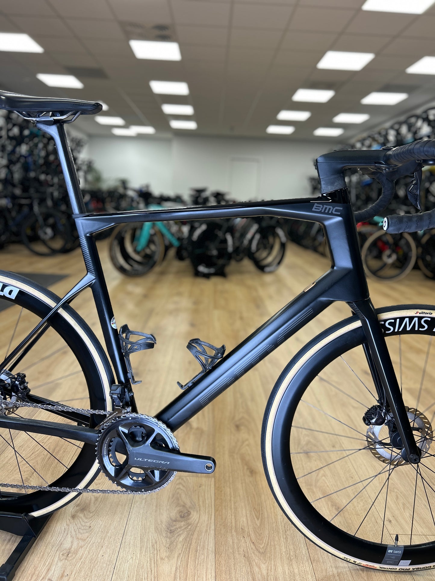BMC Roadmachine 01 Di2 Carbon Racefiets