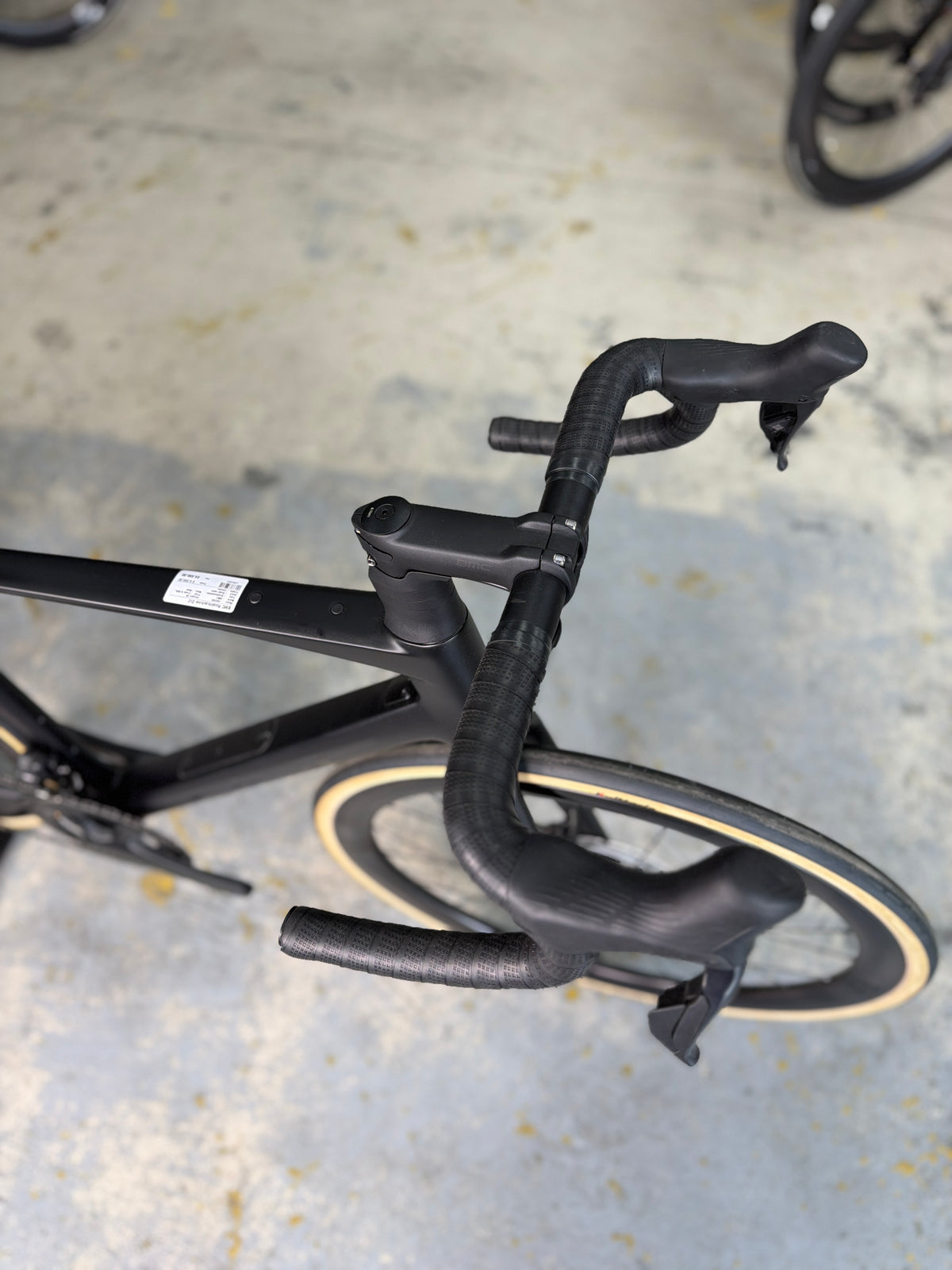 NIEUW BMC Roadmachine Di2 Carbon Racefiets