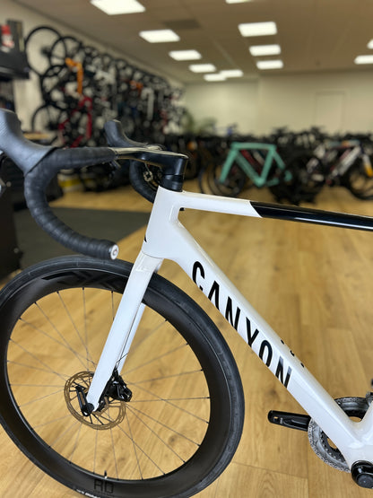 Canyon Ultimate CF SL AXS Carbon Racefiets