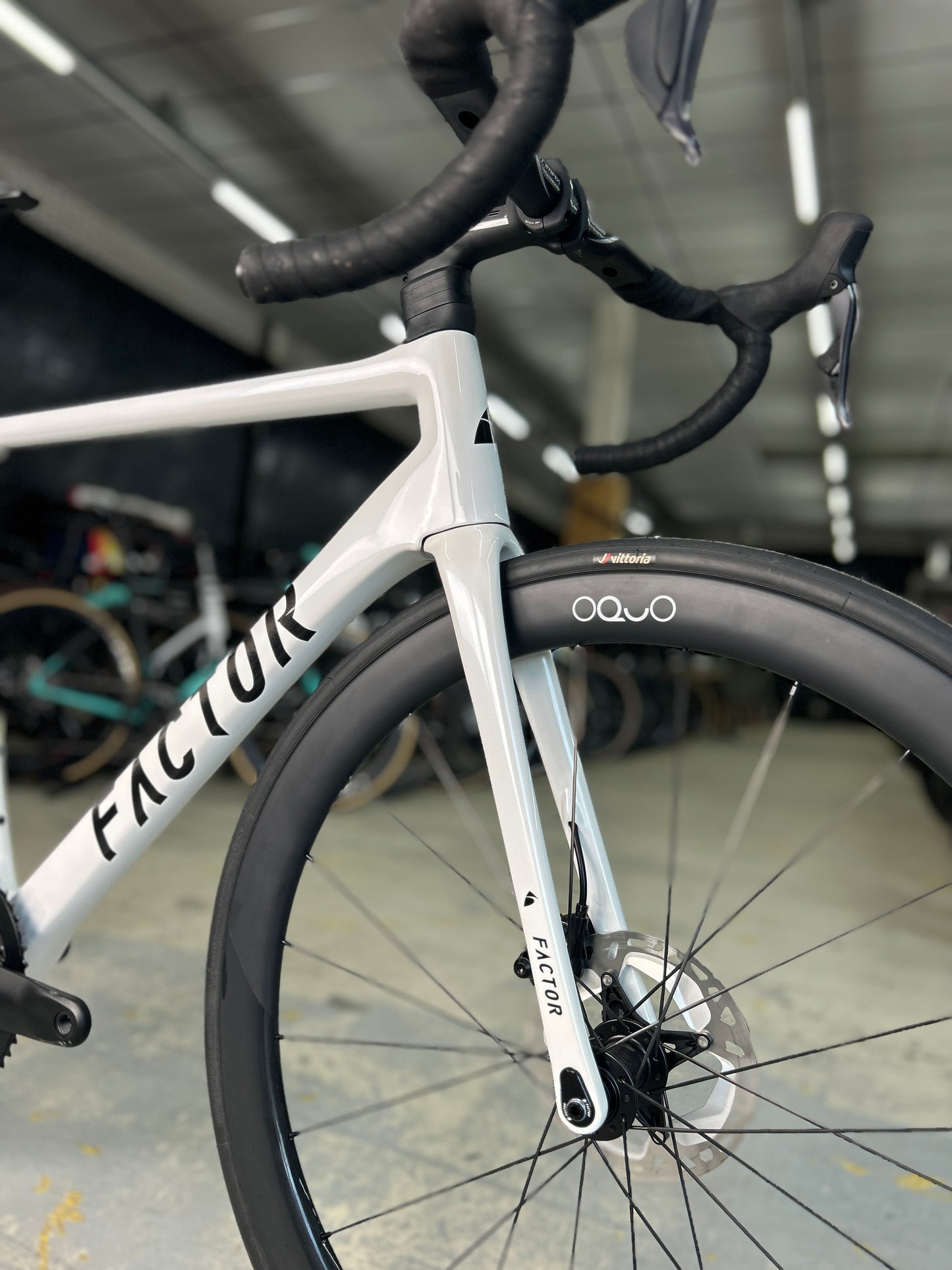 Showroom Factor O2 Di2 Carbon Racefiets