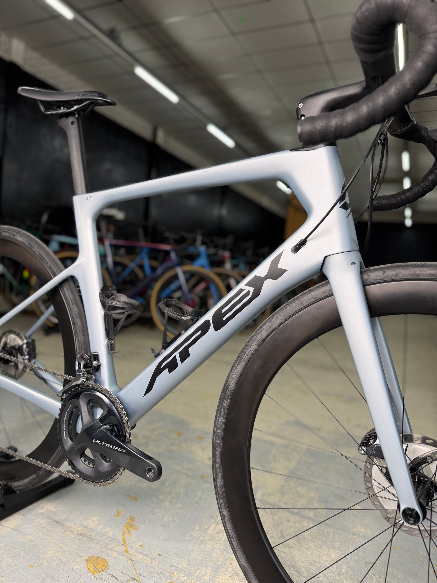 Apex Flare Carbon Racefiets