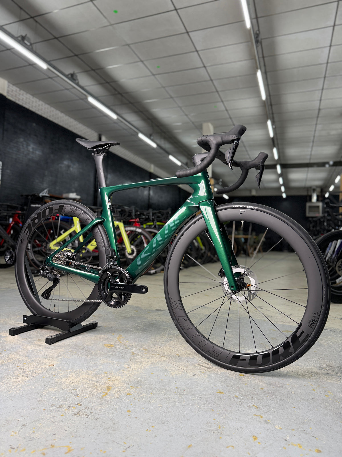NIEUW Isaac Meson Di2 Carbon Racefiets