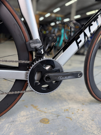 Factor ONE AXS Carbon Racefiets