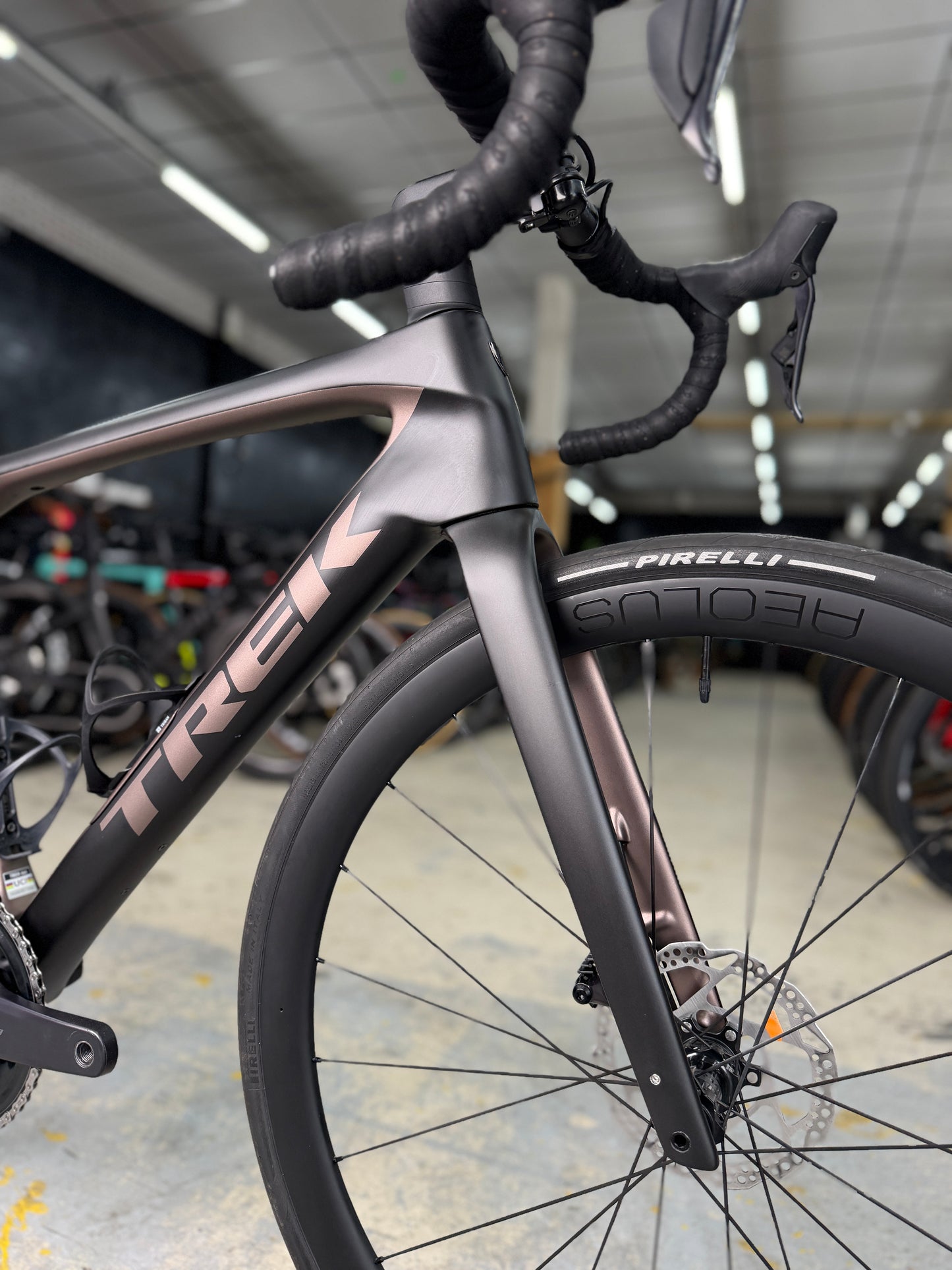 Trek Domane SL7 Di2 Carbon Racefiets