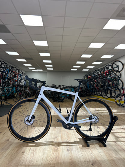 Specialized Aethos Di2 Carbon Racefiets