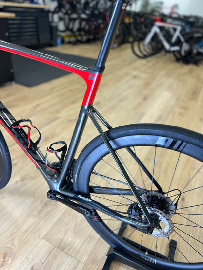 Giant Defy Advanced Pro Carbon Racefiets