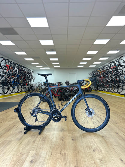 Giant TCR Ultegra Carbon disc Racefiets