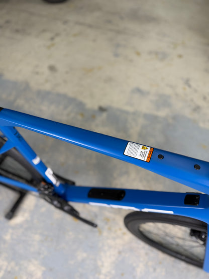 NIEUW BMC Roadmachine Di2 Carbon Racefiets