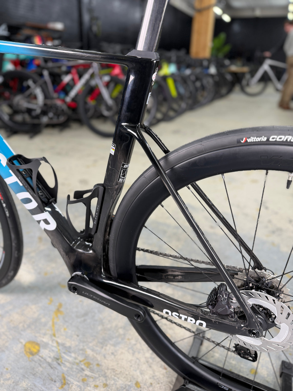 NIEUW Factor Ostro VAM Di2 Carbon Racefiets