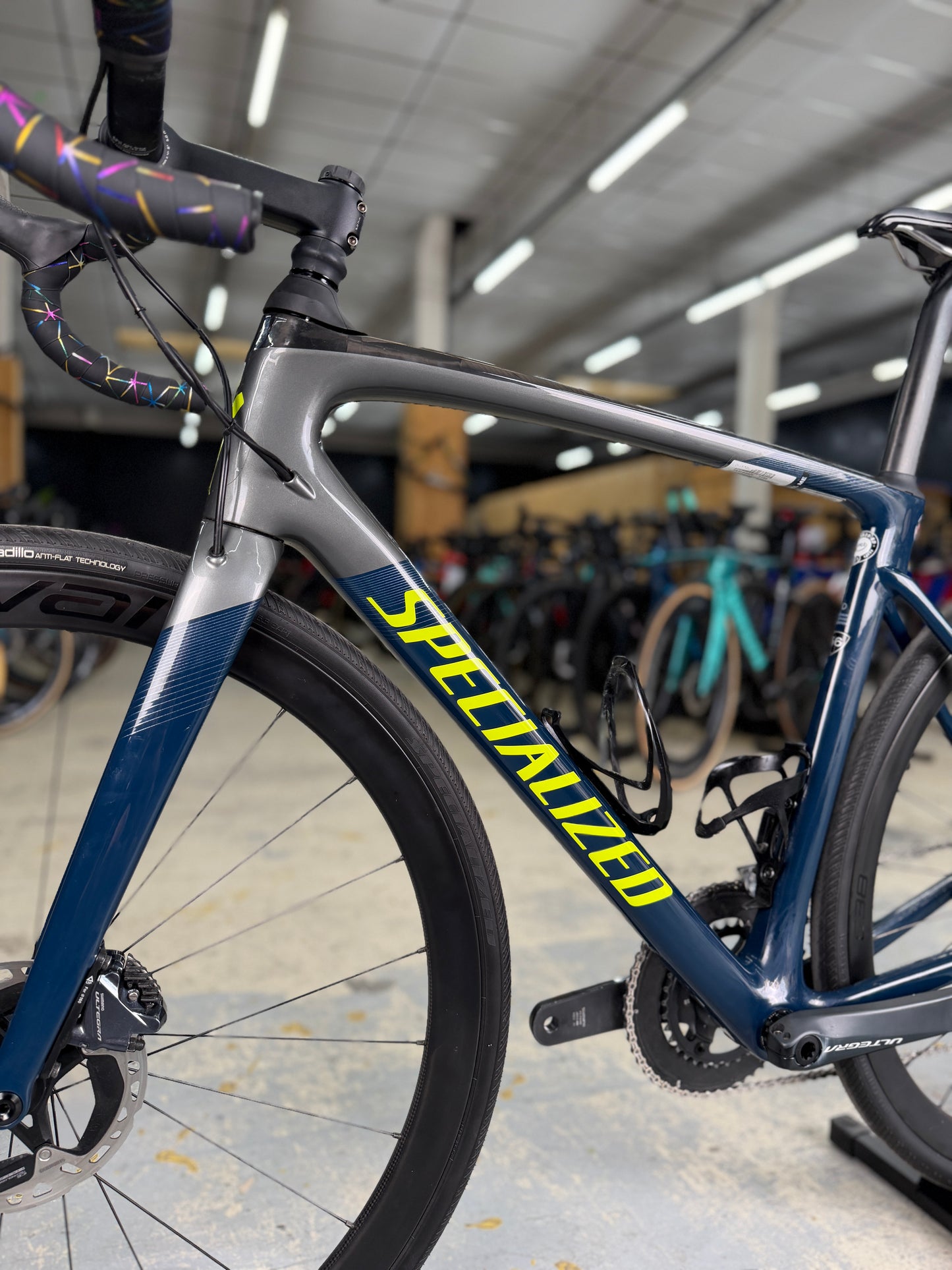 Specialized Roubaix Expert Di2 Carbon Road Bike