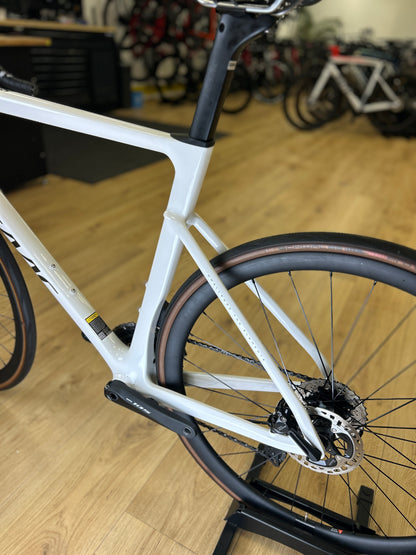 Isaac Boson Di2 Carbon Racefiets
