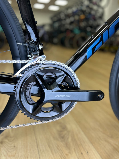 0km Showroom Model Giant TCR Advanced 2 Carbon Racefiets