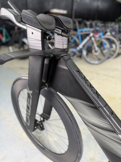 Cadex Tri SRAM RED AXS Carbon TT