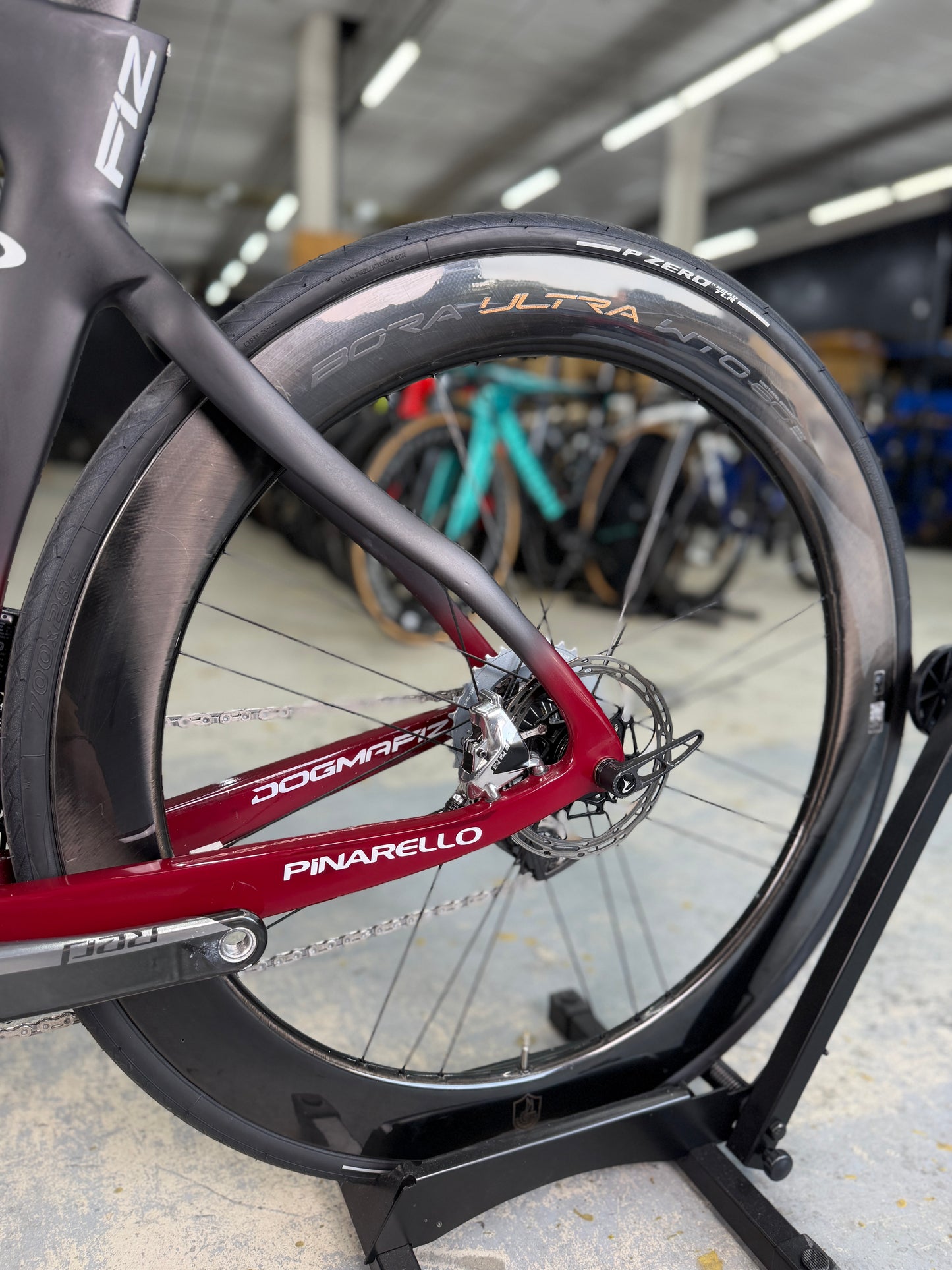 Pinarello Dogma F12 INEOS Team eTap Carbon Racefiets
