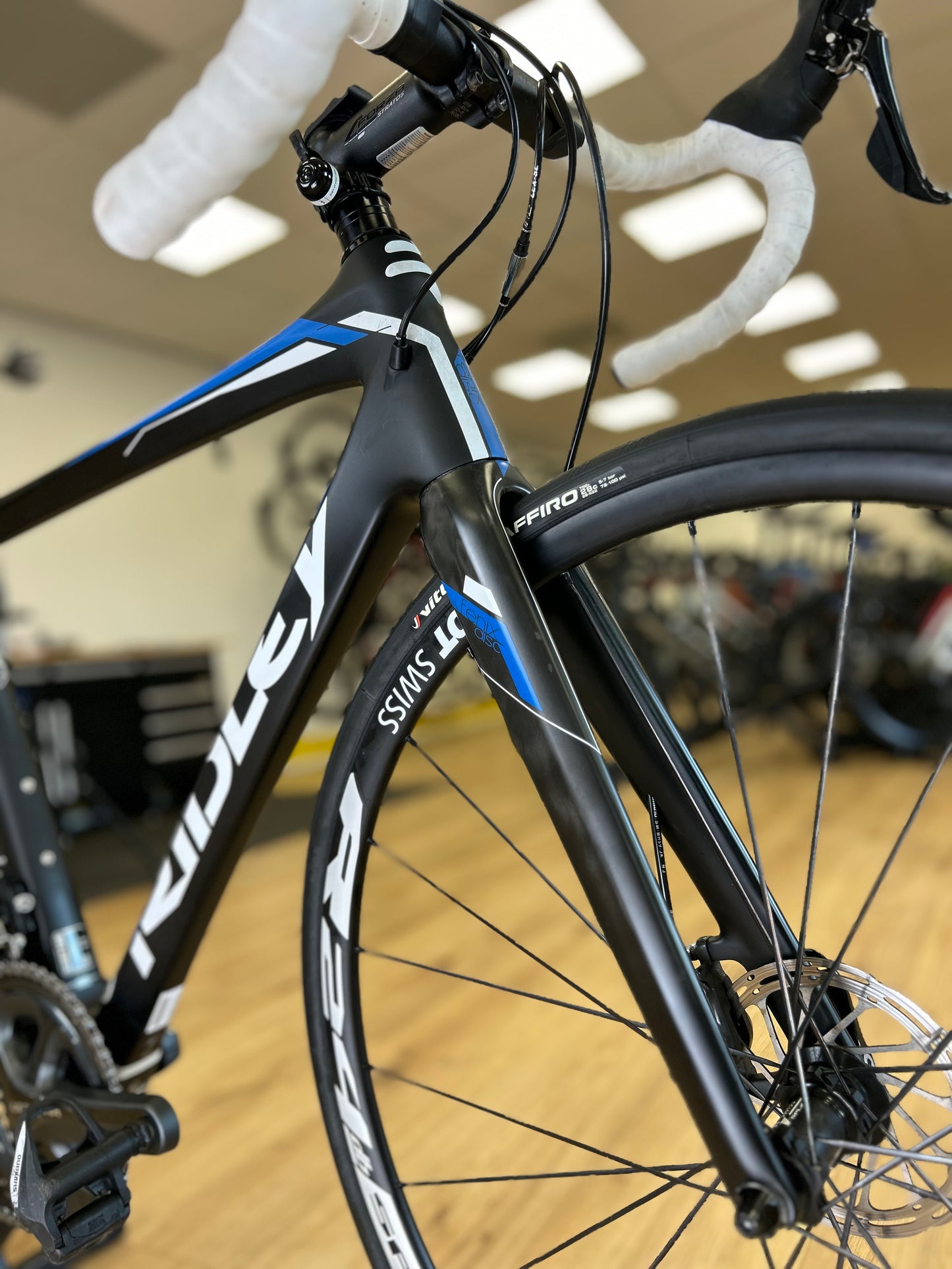 Ridley Fenix Disc Carbon Ultegra Racefiets