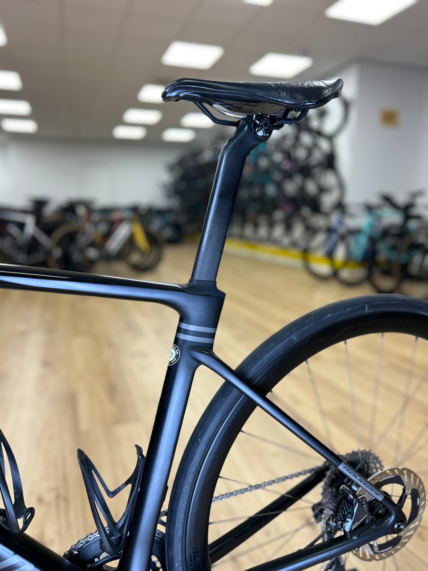 Specialized Roubaix Expert Di2 Carbon Racefiets