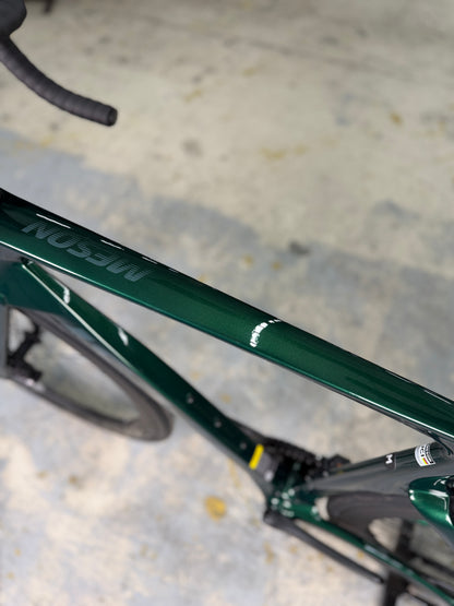 NIEUW Isaac Meson Di2 Carbon Racefiets