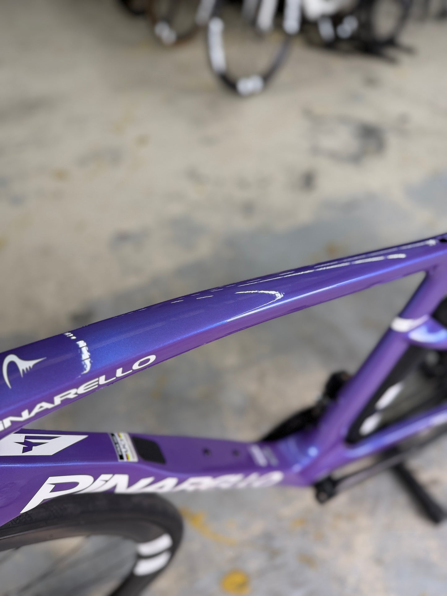 DEMO Pinarello F5 Di2 Carbon Road Bike
