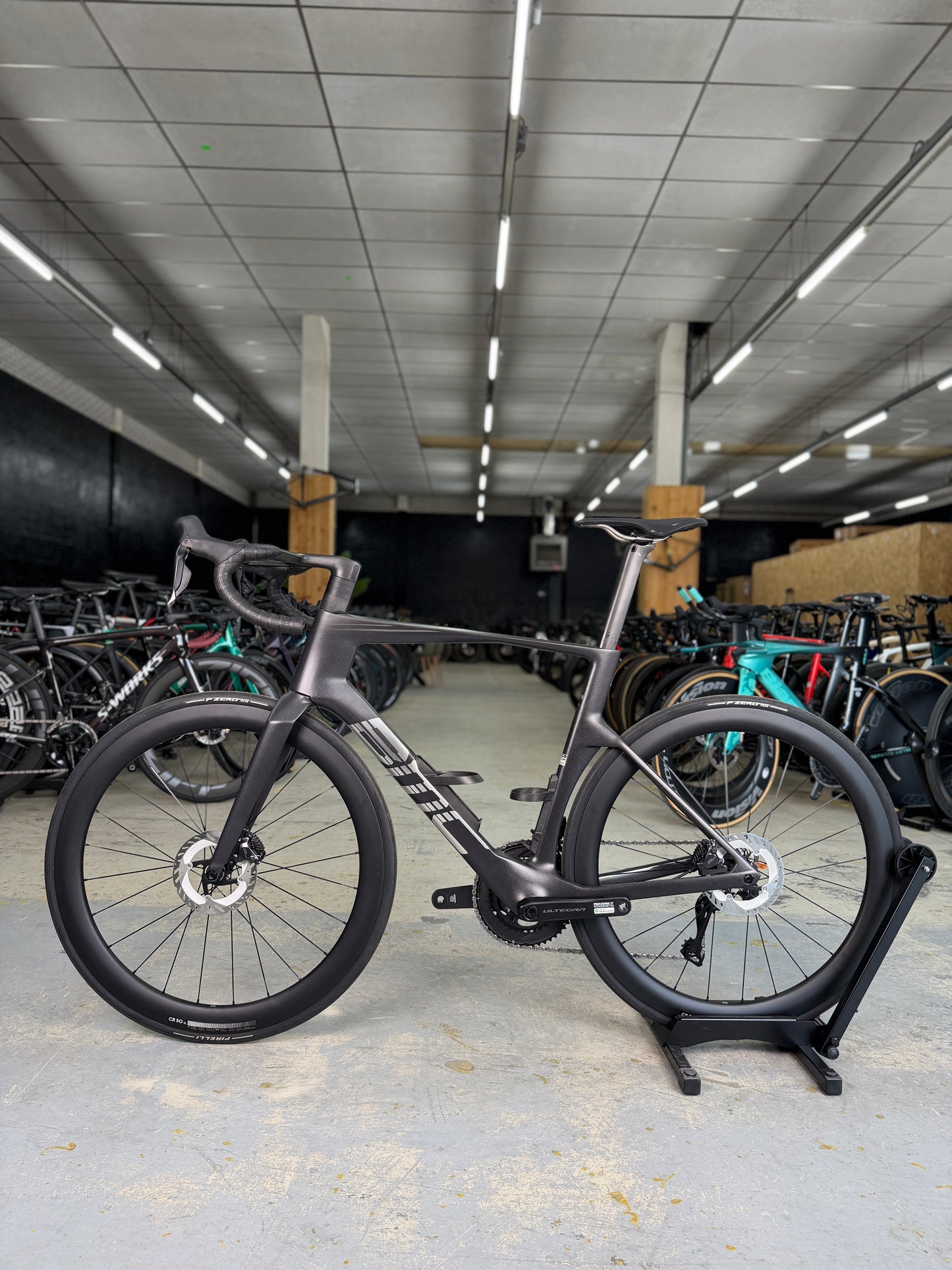 NIEUW BMC TeamMachine R01 Di2 Carbon Racefiets