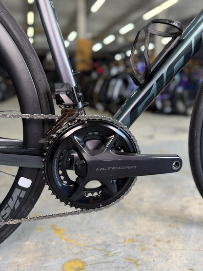 Giant Defy Advanced Pro 1 Di2 Carbon Road Bike