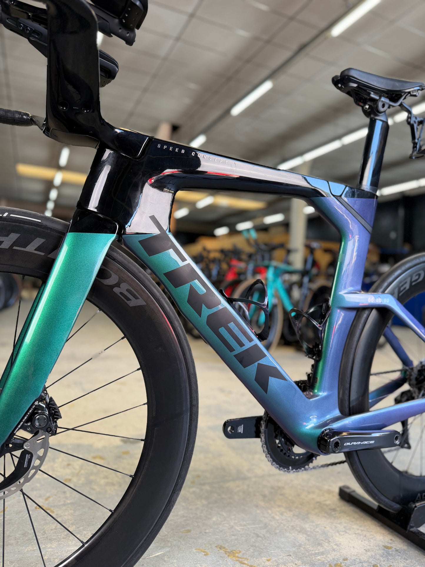 500km Trek Speed Concept SLR9 Dura Ace Di2 Carbon TT