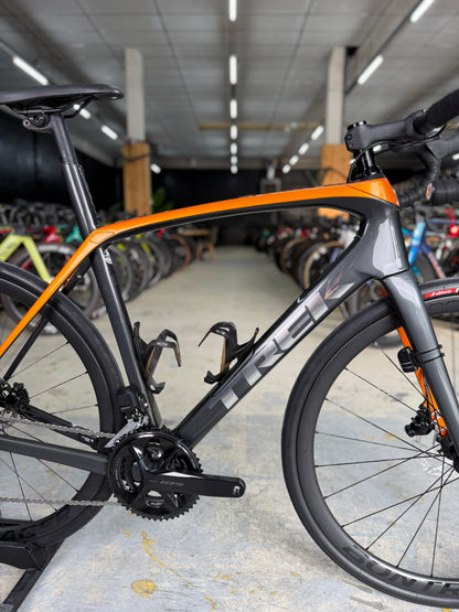 Trek Domane SL7 Di2 Carbon Road Bike