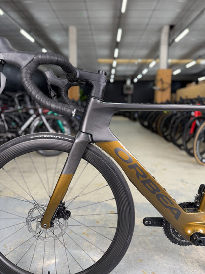 Orbea Orca Aero M30iLTD Di2 Carbon Racefiets