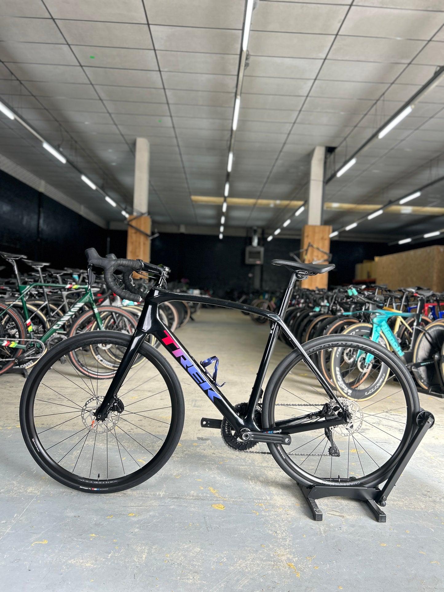 Trek Domane SL4 Di2 Carbon Road Bike
