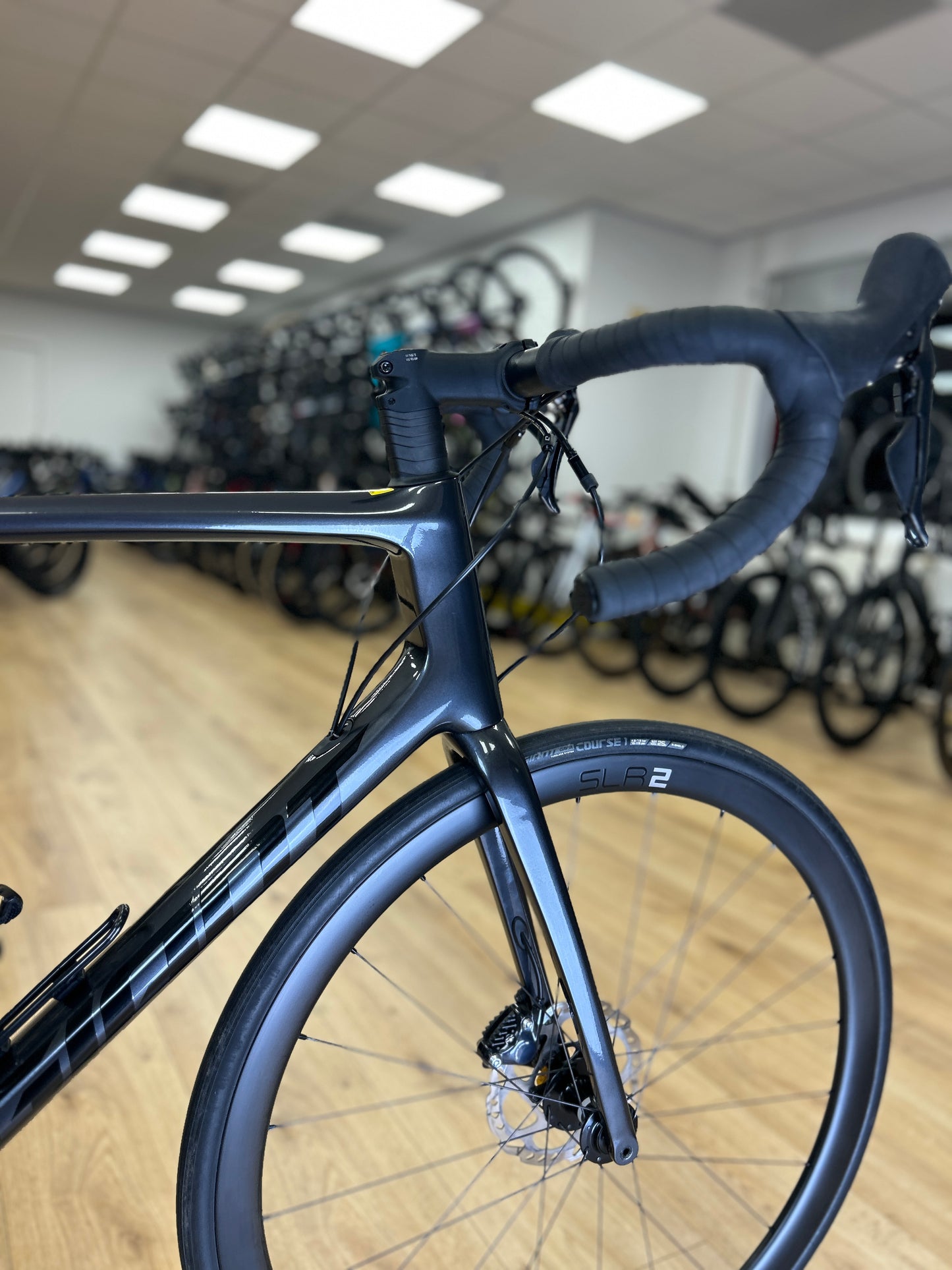 Giant TCR Advanced Pro 1 Carbon Road Bike