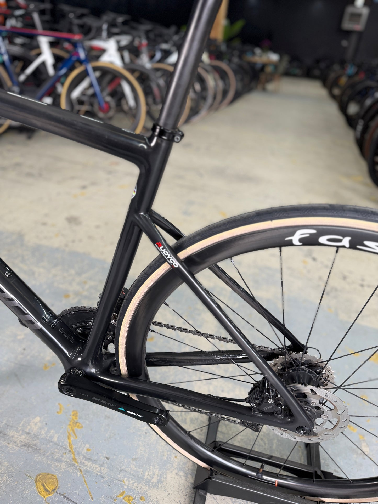 Specialized Tarmac Di2 Carbon Racing Bicycle
