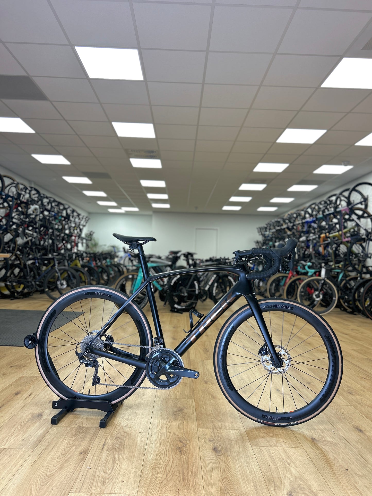 Trek Domane SL5 Carbon Road Bike