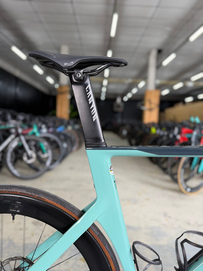 Canyon Aeroad CF SLX AXS Carbon Racefiets