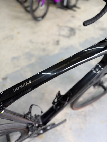 Trek Domane SL7 Di2 Carbon Racefiets