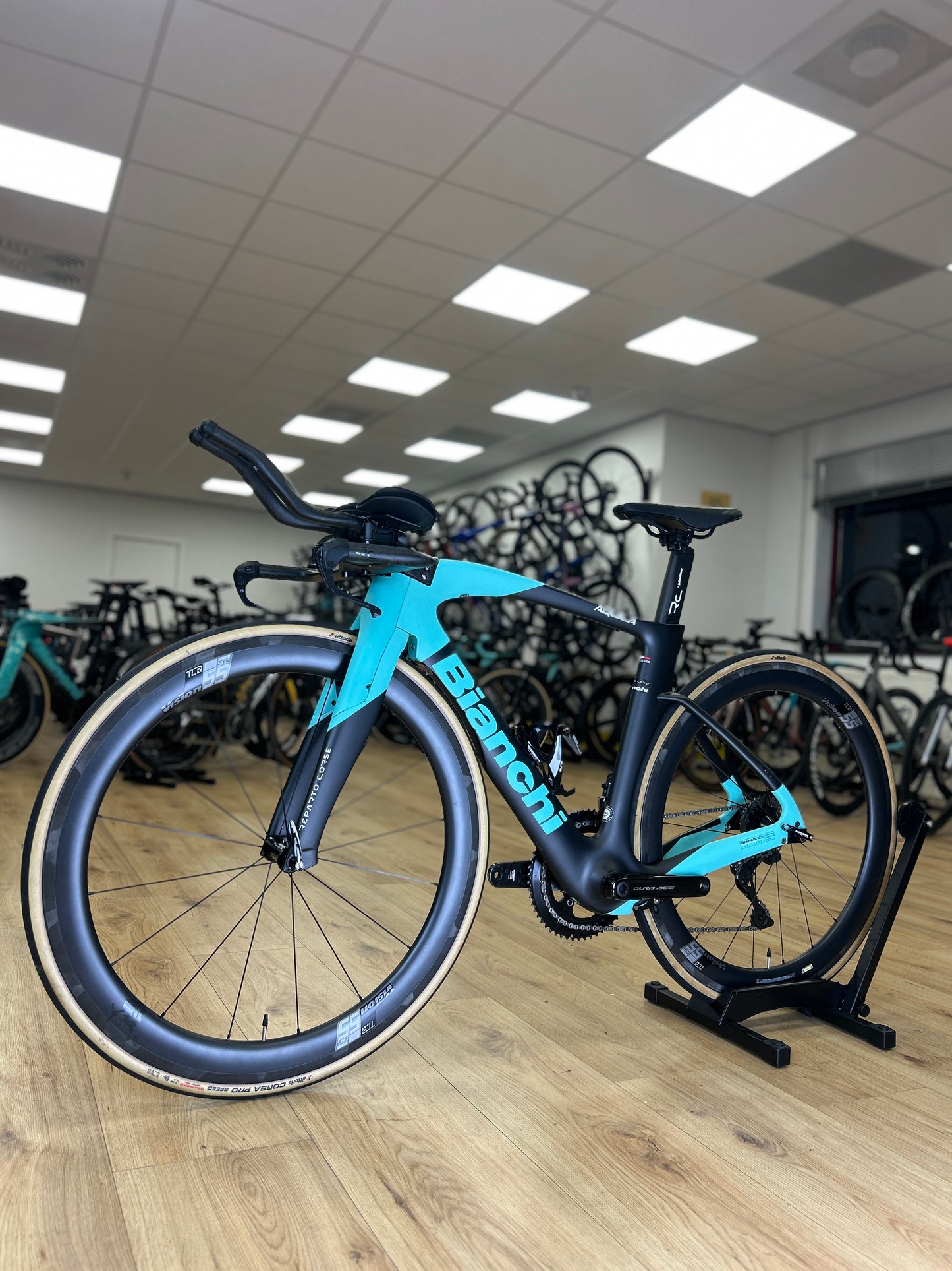 Bianchi Aquila CV Dura Ace Di2 Carbon Racefiets