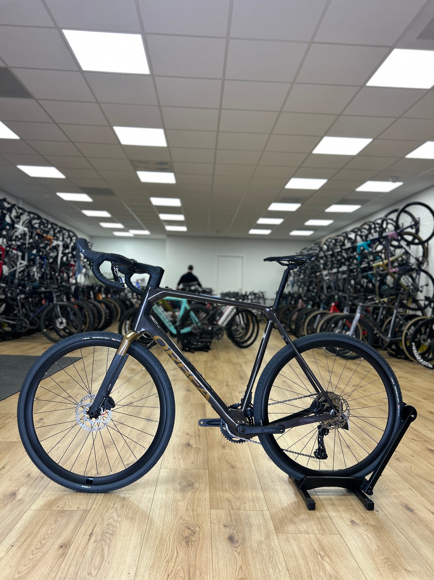 0km Showroom Model Orbea Terra M30 Carbon Gravel Fiets