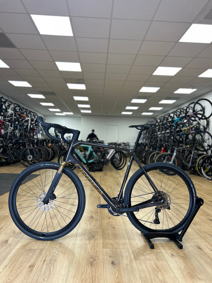 0km Showroom Model Orbea Terra M30 Carbon Gravel Fiets
