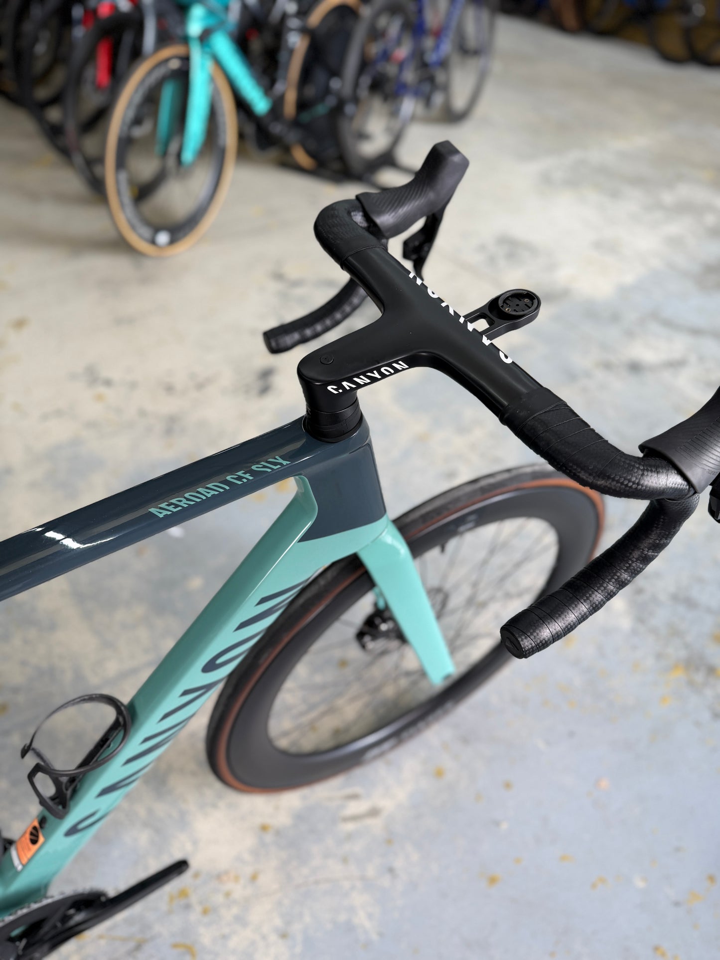 Canyon Aeroad CF SLX AXS Carbon Racefiets