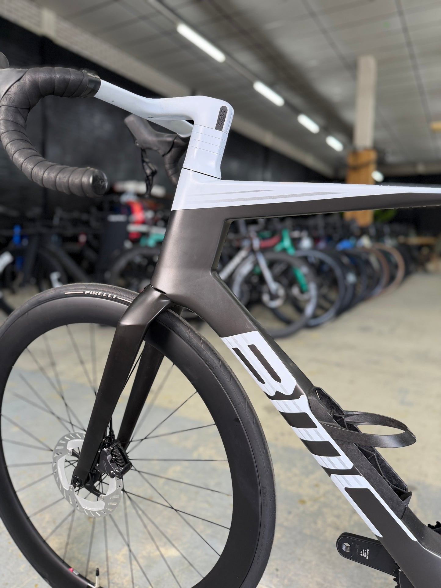 NIEUW BMC TeamMachine R01 LTD Di2 Carbon Racefiets