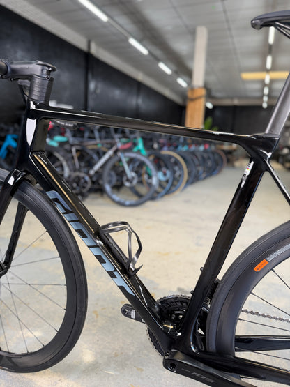 NIEUW Giant TCR Advanced Pro Di2 Carbon Racefiets