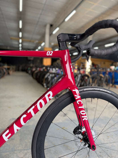 NIEUW Factor O2 VAM Di2 Carbon Racefiets