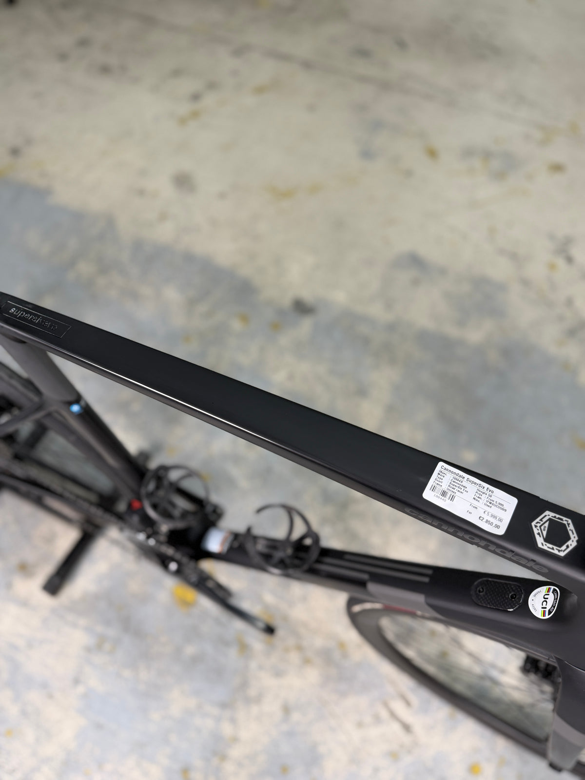 1000km Cannondale SuperSix EVO Di2 Carbon Racefiets