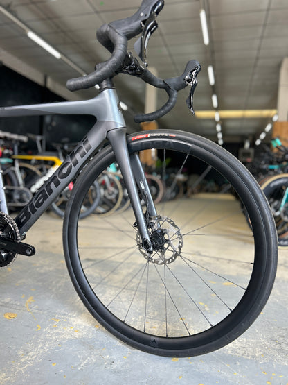 Bianchi Oltre Race Carbon Racefiets
