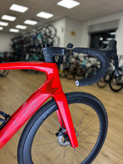 Trek Madone SL7 Di2 Carbon Road Bike