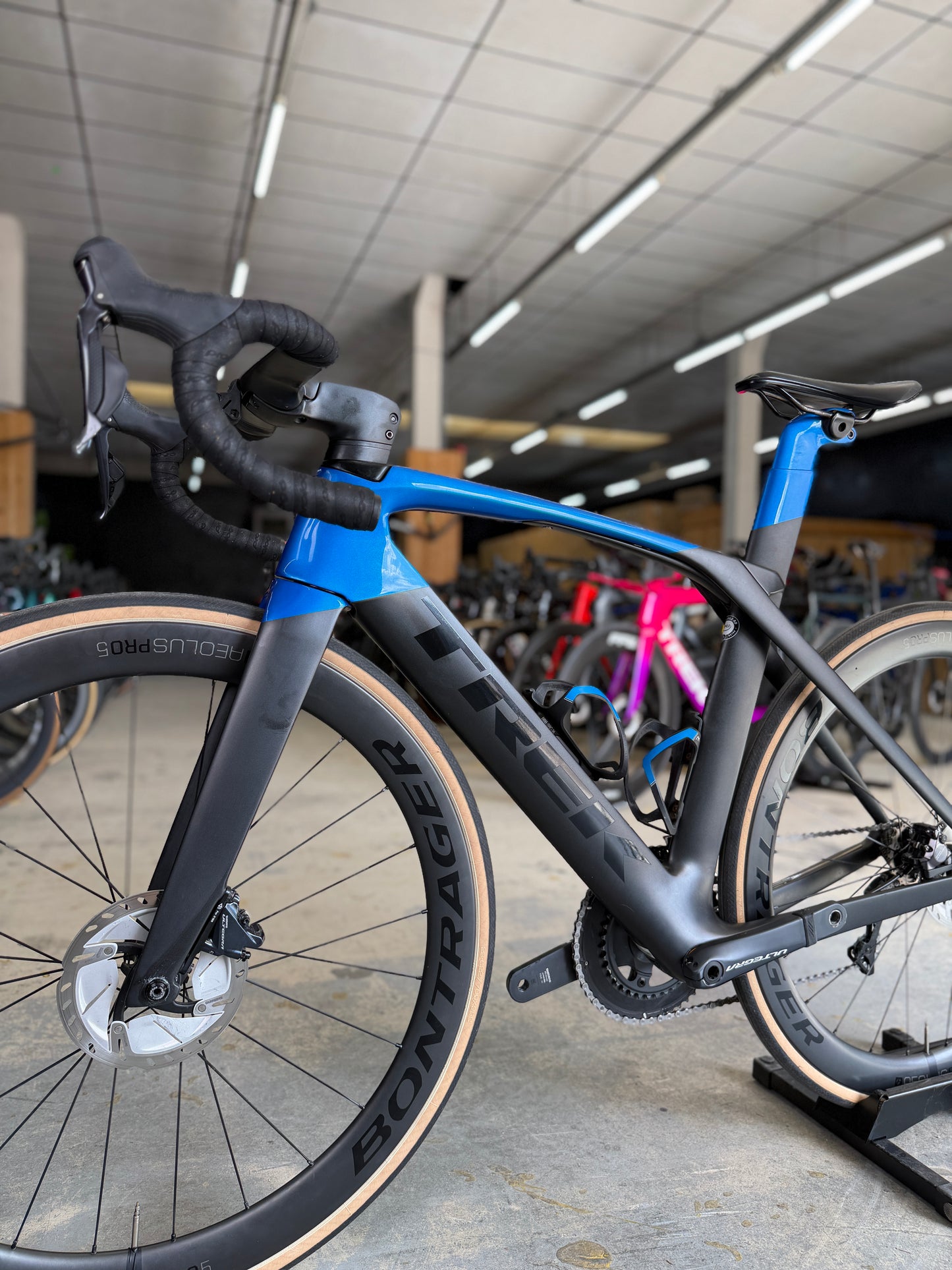 Trek Madone SL7 Di2 Carbon Racefiets