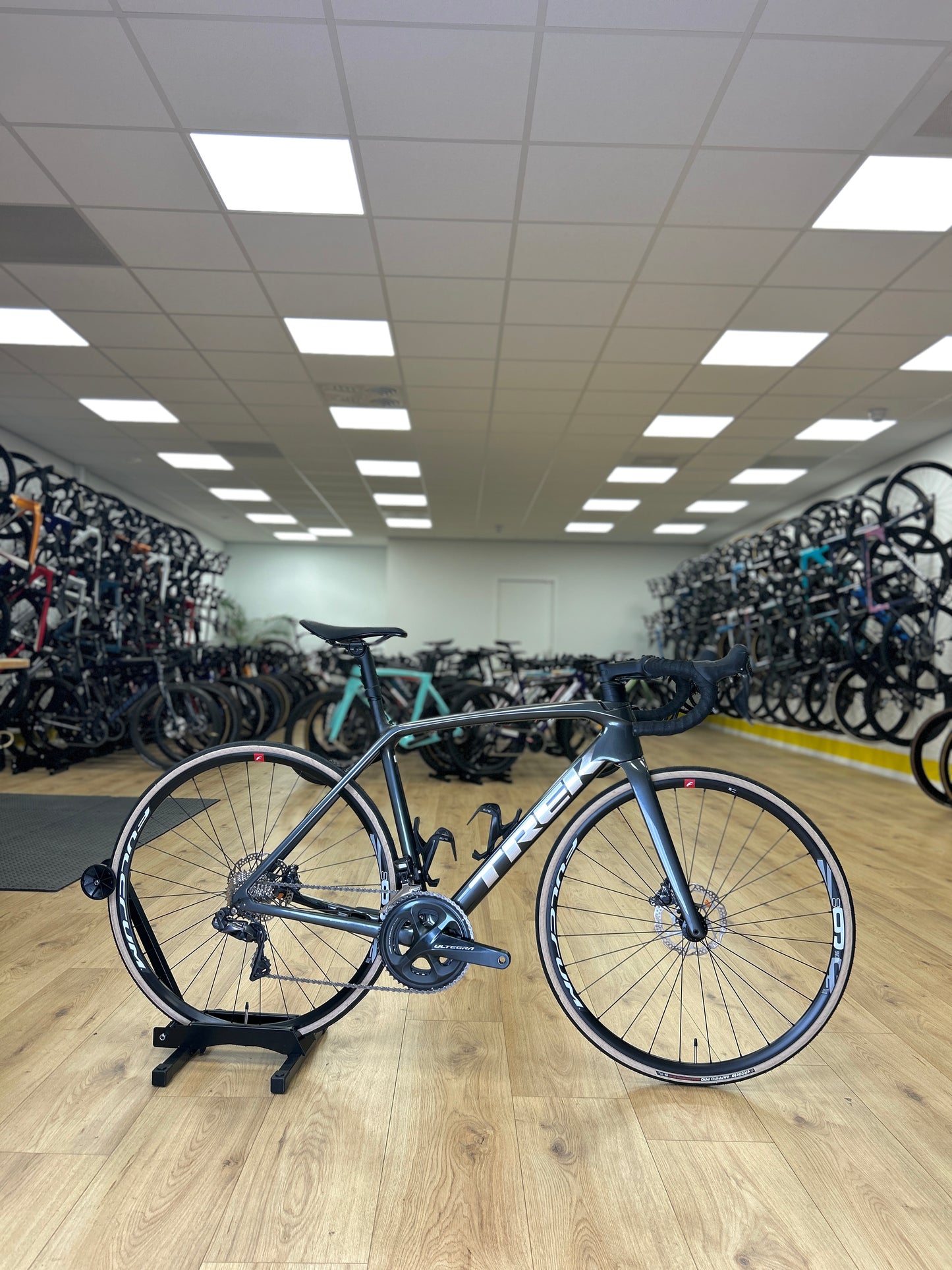 Trek Émonda SL6 Di2 Carbon Racefiets