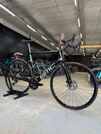 SHOWROOM BMC Teammachine SLR Carbon Racefiets