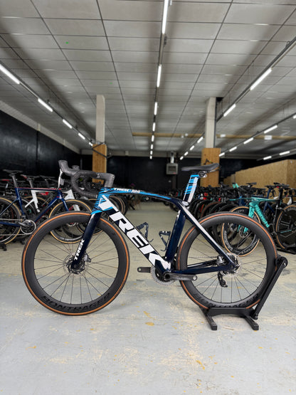 Trek Madone SLR7 AXS Carbon Road Bike